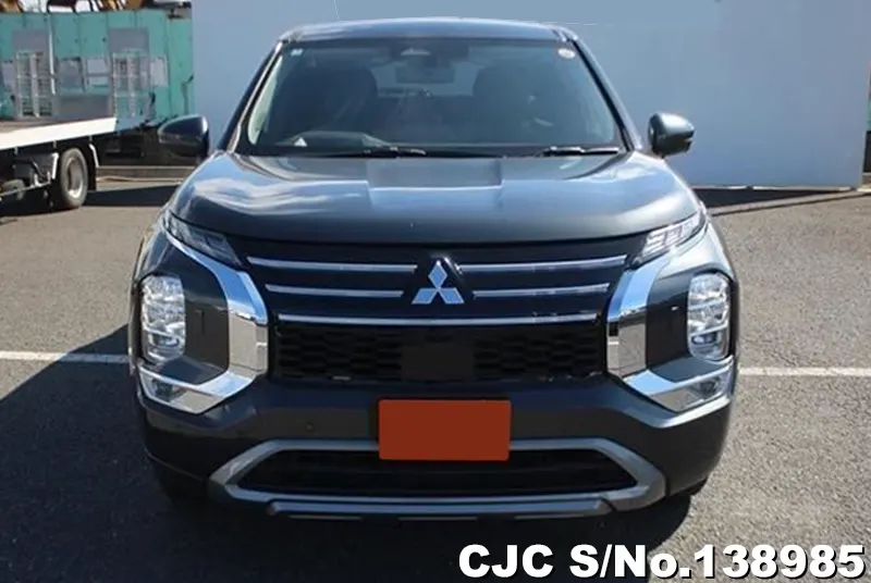 Mitsubishi Outlander in Gray for Sale Image 1