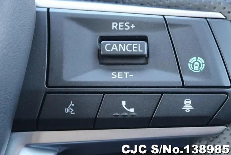 Mitsubishi Outlander in Gray for Sale Image 15