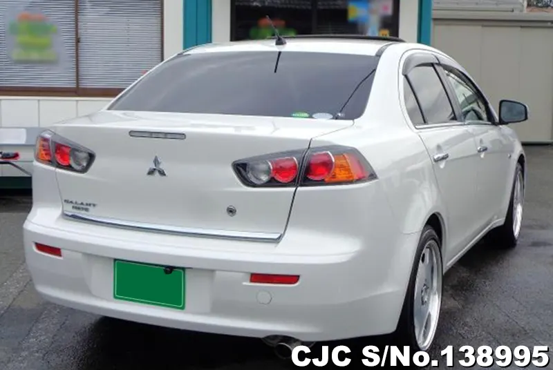Mitsubishi Galant Fortis in White for Sale Image 1