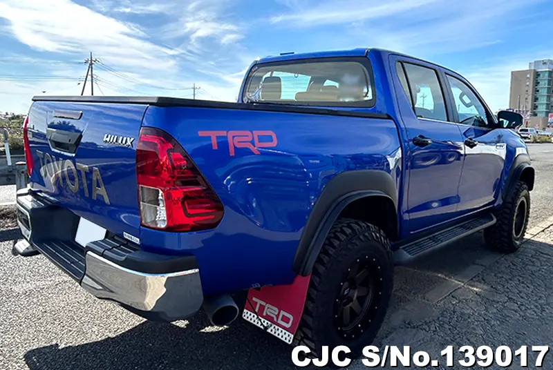 Toyota Hilux in Blue for Sale Image 2