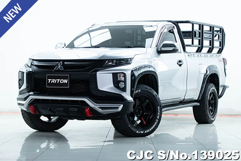 Mitsubishi / Triton 2021