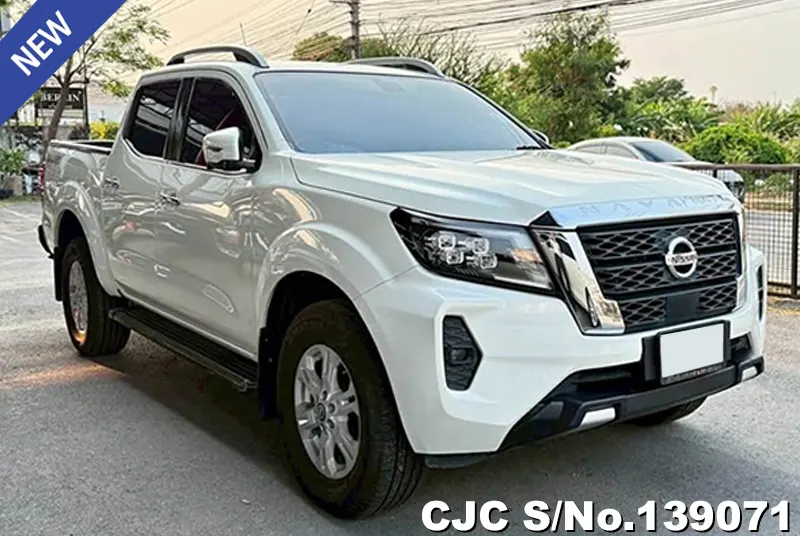 Nissan / Navara 2022