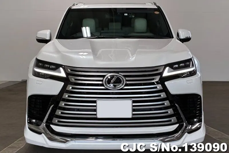 Lexus LX 600 in Pearl for Sale Image 4