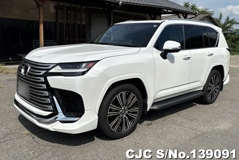 Lexus / LX 600 2022