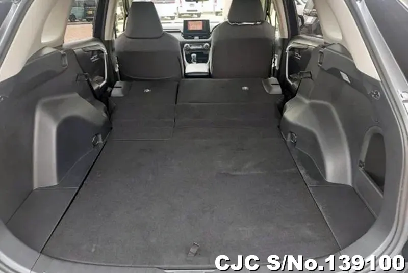 Toyota Rav4 in Black for Sale Image 8