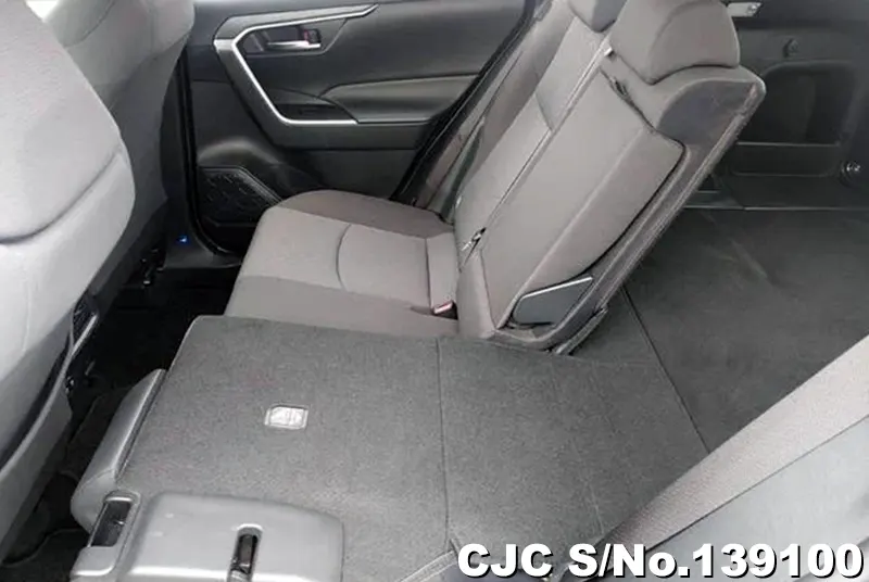 Toyota Rav4 in Black for Sale Image 15