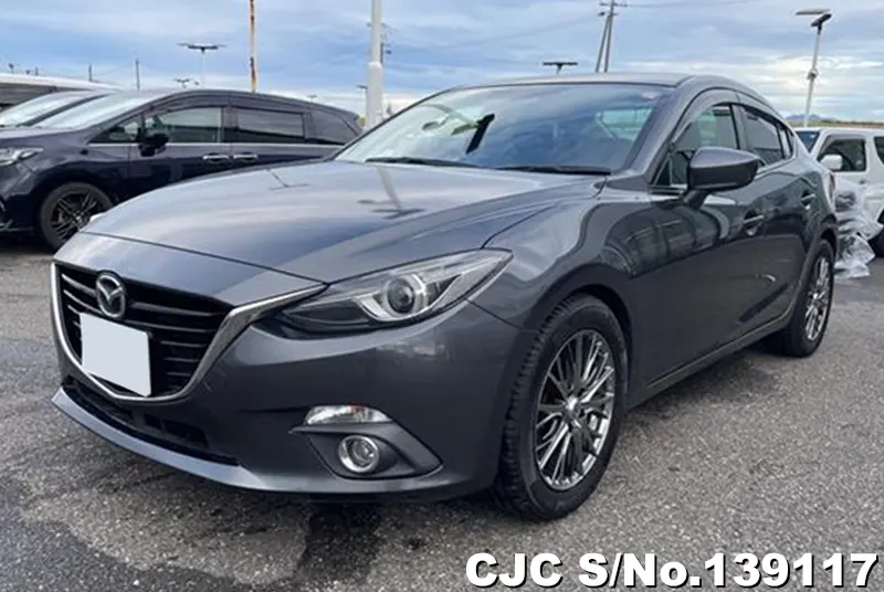 Mazda Axela in Gray for Sale Image 3