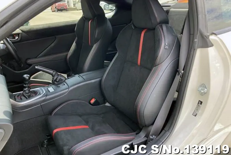 Subaru BRZ in White for Sale Image 6