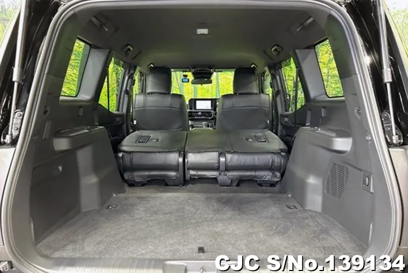 Toyota Land Cruiser 250 in Black for Sale Image 9