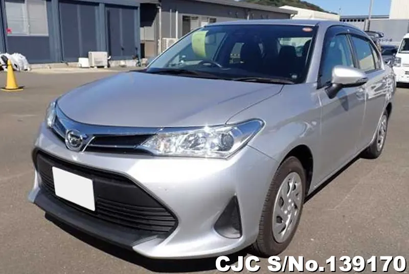 Toyota / Corolla Axio 2020