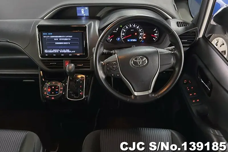 Toyota Voxy in White for Sale Image 5