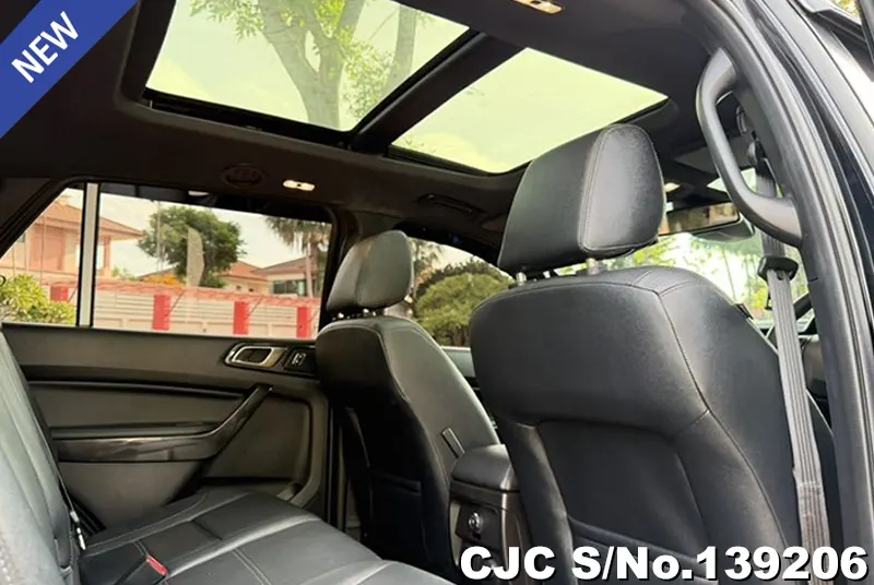 Ford Everest in Black for Sale Image 14