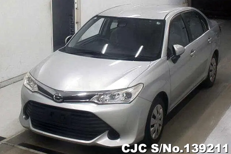 Toyota Corolla Axio in Silver for Sale Image 3