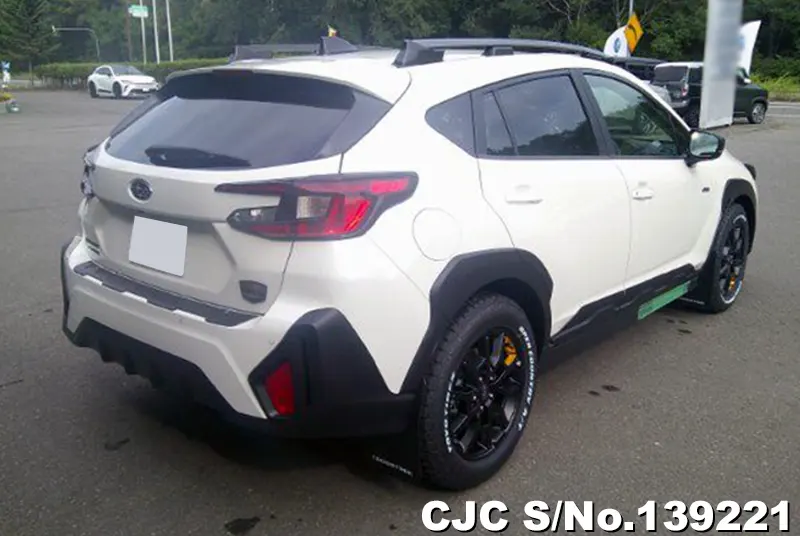 Subaru Crosstrek in White for Sale Image 2