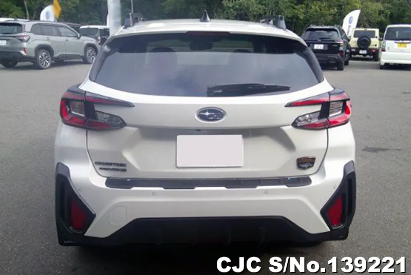 Subaru Crosstrek in White for Sale Image 4