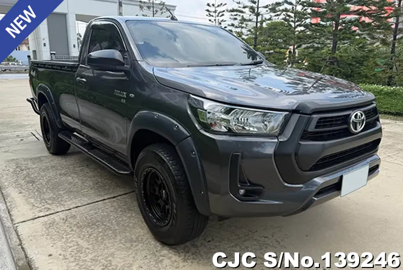 Toyota / Hilux / Revo