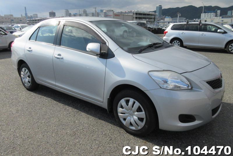 Toyota / Belta 2009