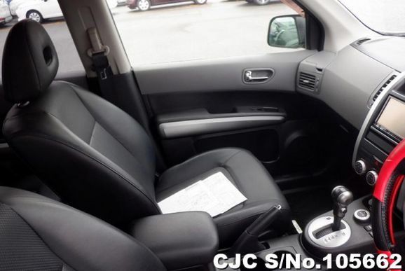 Nissan X-Trail in Silver for Sale Image 7