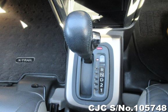 Nissan X-Trail in Silver for Sale Image 15