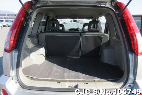 Nissan X-Trail in Silver for Sale Image 8