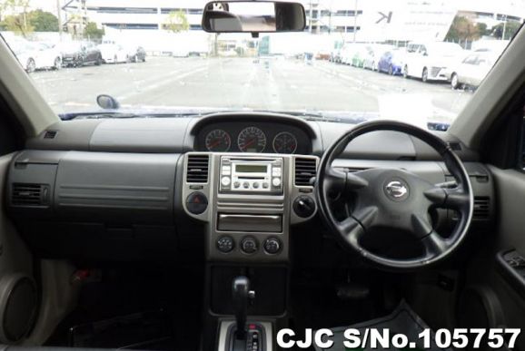Nissan X-Trail in Blue for Sale Image 9